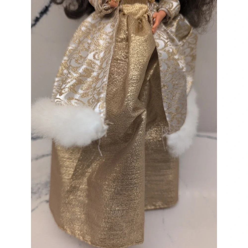 Barbie WINTER EVENING Special Edition BRUNETTE Teresa Doll 1998 No Shoes